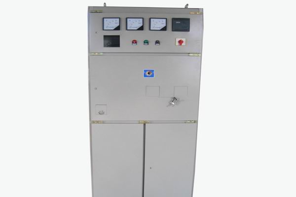 浔阳控制箱-3683聊聊多回路控制箱技术参数